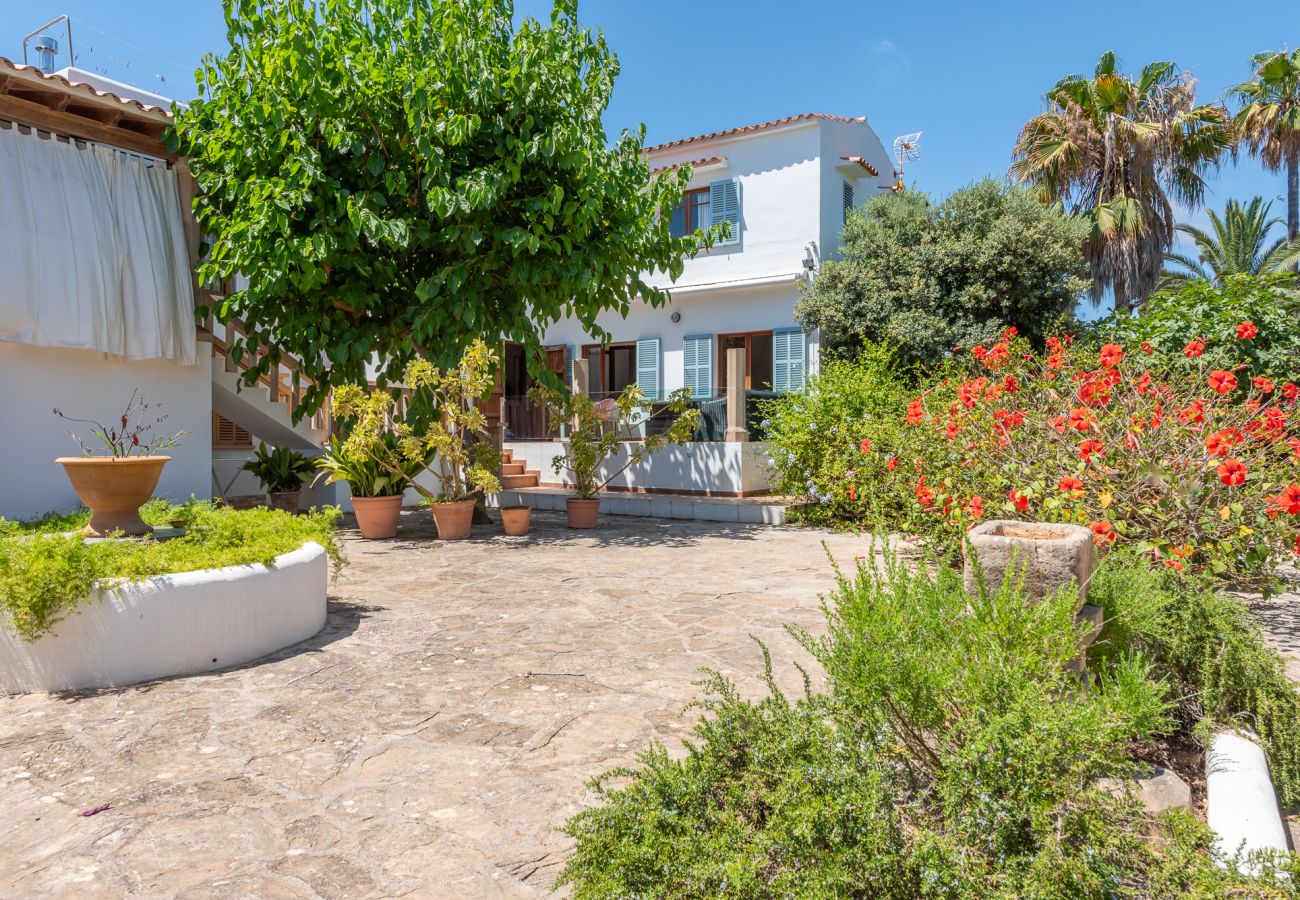 Ferienhaus in Cala Murada - Casa Jardín