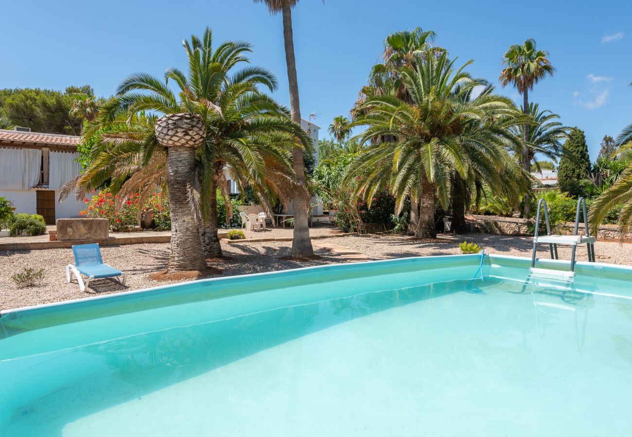 Ferienhaus in Cala Murada - Casa Jardín